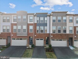 42383 Dogwood Glen Square, Sterling, VA 20166