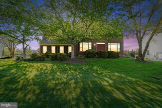 1068 Methven Ct, Herndon, VA 20170