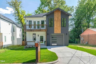 1124 Upchurch St, Raleigh, NC 27610