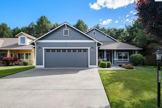 7815 W 20th Ave, Kennewick, WA 99338