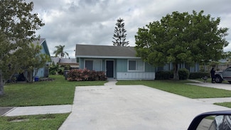 9221 W Highland Pines Dr, Palm Beach Gardens, FL 33418