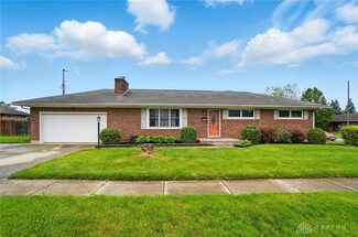 4561 Willowbrook Dr, Springfield, OH 45503