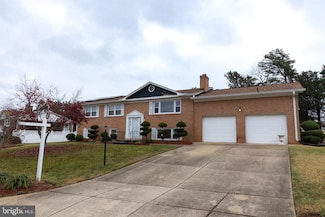 11602 Mary Catherine Dr, Clinton, MD 20735