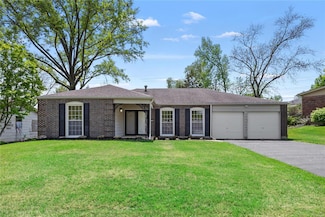 11864 Gold Leaf Dr, Saint Louis, MO 63146