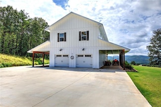 84 Landers Rd, Rydal, GA 30171