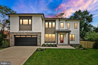 8023 Lewinsville Rd, McLean, VA 22102