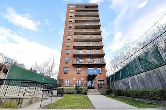 87-30 62nd Ave Unit 202, Rego Park, NY 11374