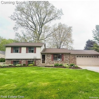3714 Donley Ave, Rochester Hills, MI 48309