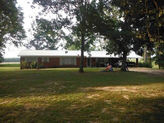 1382 Highway 500, Lena, MS 39094