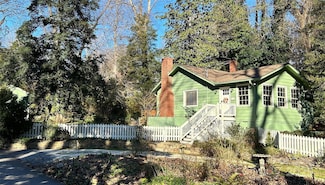 105 Melrose Ln, Tryon, NC 28782