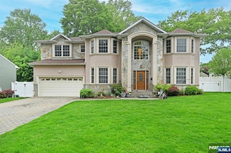 310 Hirschfield Place, New Milford, NJ 07646