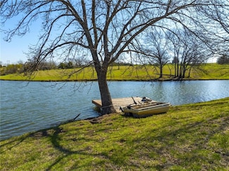 1628 E 400th Rd, Lawrence, KS 66049