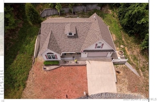 1126 Buckingham Dr, Camdenton, MO 65020