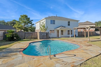 7806 Holly Berry Ct, Cypress, TX 77433