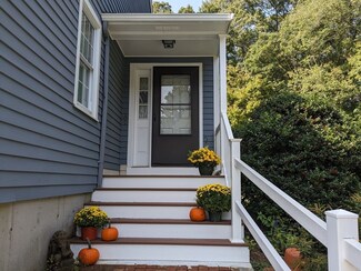69 Laurelwood Dr Unit 69, Hopedale, MA 01747