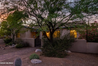 2401 E 1st St, Tucson, AZ 85719
