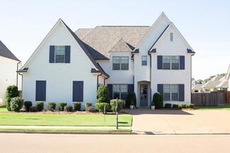 676 Centerpointe Cove, Oxford, MS 38655