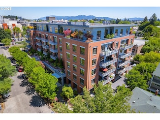 1375 Olive St Unit 503, Eugene, OR 97401