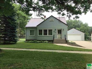 520 S Kiel St Unit Street, Holstein, IA 51025