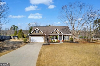 81 Thrasher Ln, Jefferson, GA 30549
