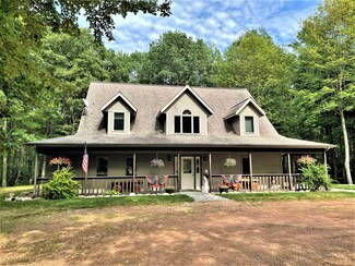 N9580 E Solberg Lake Rd, Phillips, WI 54555