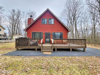 12 Grandview Dr, Lake Ariel, PA 18436
