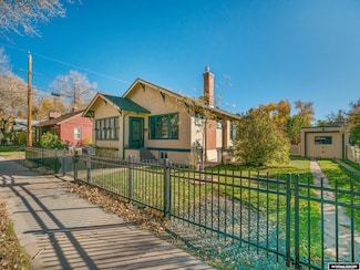 1210 E Garfield St, Laramie, WY 82070