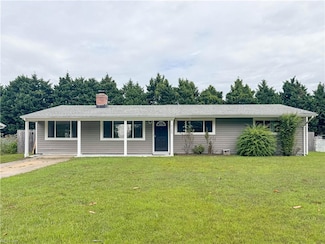 2140 Harbor Ln, Virginia Beach, VA 23454