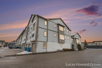 2005 Celadon Dr NE Unit 7, Grand Rapids, MI 49525