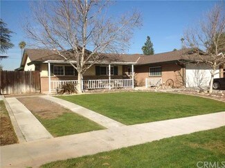 5401 Greenbrier Dr, Riverside, CA 92504