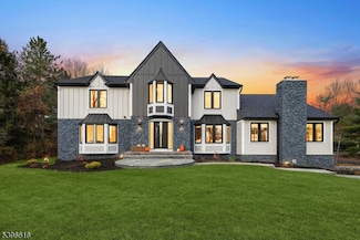 183 Lake Rd, Morristown, NJ 07960