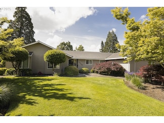 1220 NW Greenbriar Place, McMinnville, OR 97128