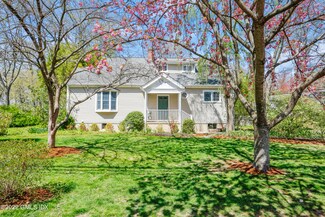 89 Hendrie Ave, Riverside, CT 06878