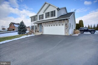 331 Leedy Way W, Chambersburg, PA 17202