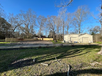 1331 N Main St, Columbia, MS 39429