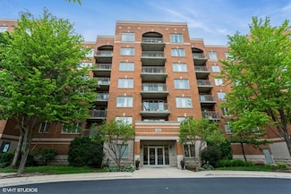 390 S Western Ave Unit 512, Des Plaines, IL 60016
