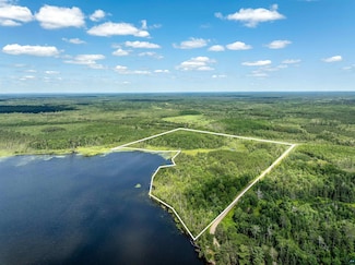 7139 Jola Rd, Eveleth, MN 55734
