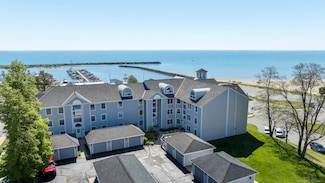 7346 Huron Ave Unit 302 - Building B, Lexington, MI 48450