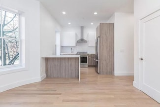 55 E Springfield St Unit 4, Boston, MA 02118