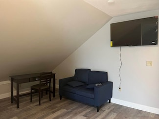 423 King St Unit Observatory, Littleton, MA 01460