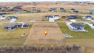 14483 Parker Ranch Rd, Bismarck, ND 58503