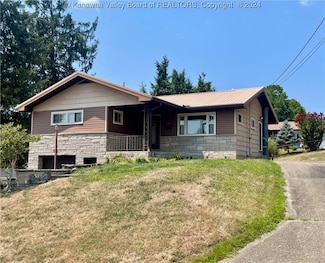 303 Oakview Terrace, Ripley, WV 25271