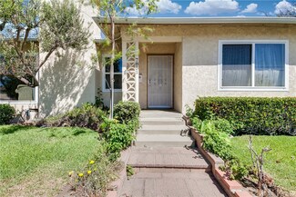 10851 Rose St, Stanton, CA 90680