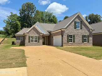 6026 Daffodil Ln, Walls, MS 38680
