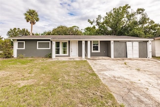 1616 Daniels Dr, North Fort Myers, FL 33917