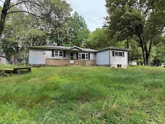 3138 Union Rd, Philippi, WV 26416