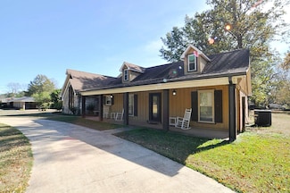 135 Road 1350, Tupelo, MS 38801