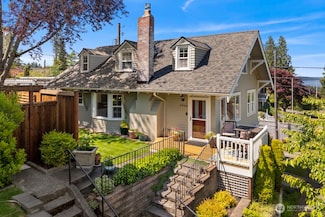 2908 N Warner St, Tacoma, WA 98407