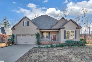 222 Hoozer Dr, Duncan, SC 29334