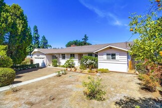 4209 Black Mountain Rd, La Mesa, CA 91941
